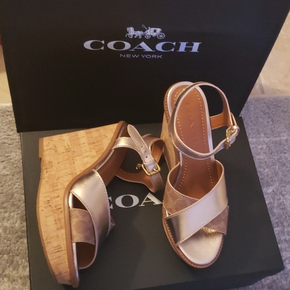 NWT Coach wedges - Picture 6 of 6